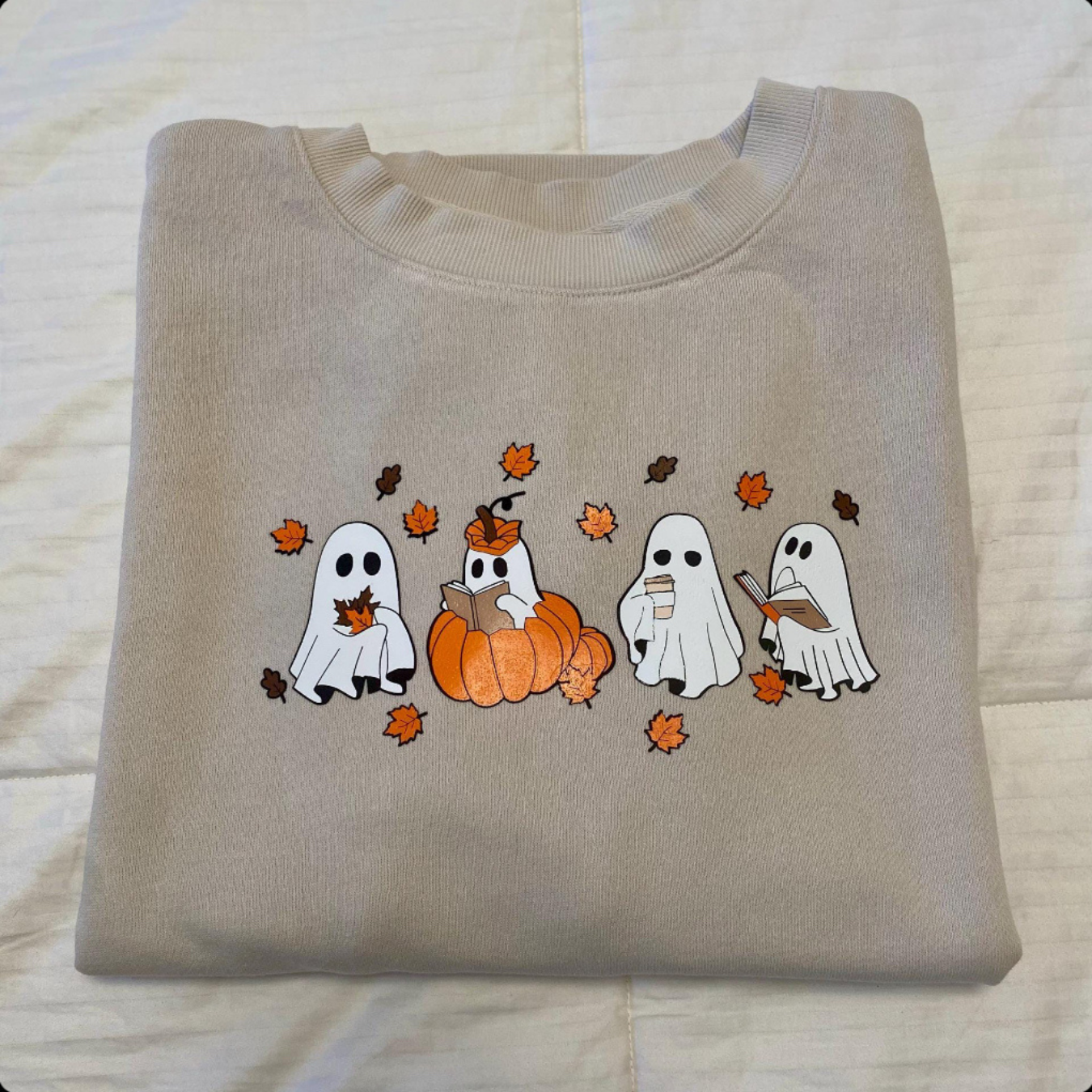 “Fall Reading Ghosts” T.shirt/Sweatshirt