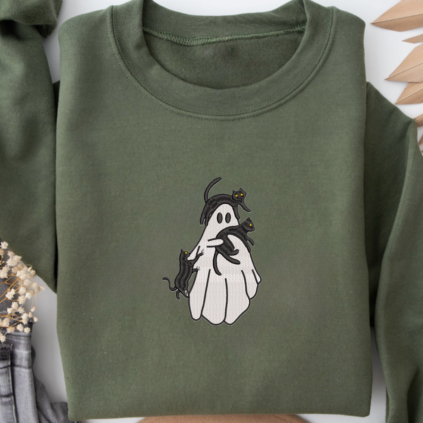 “Cat lover Boo” Embroidered Sweatshirt