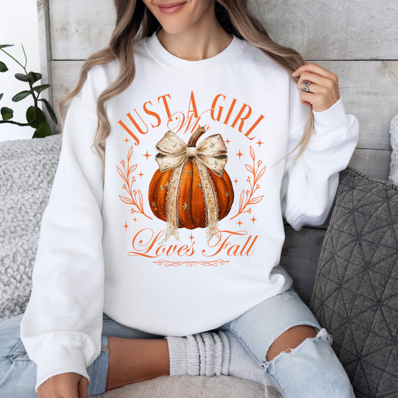 “Just a Girl who loves Fall” T.shirt/Sweatshirt