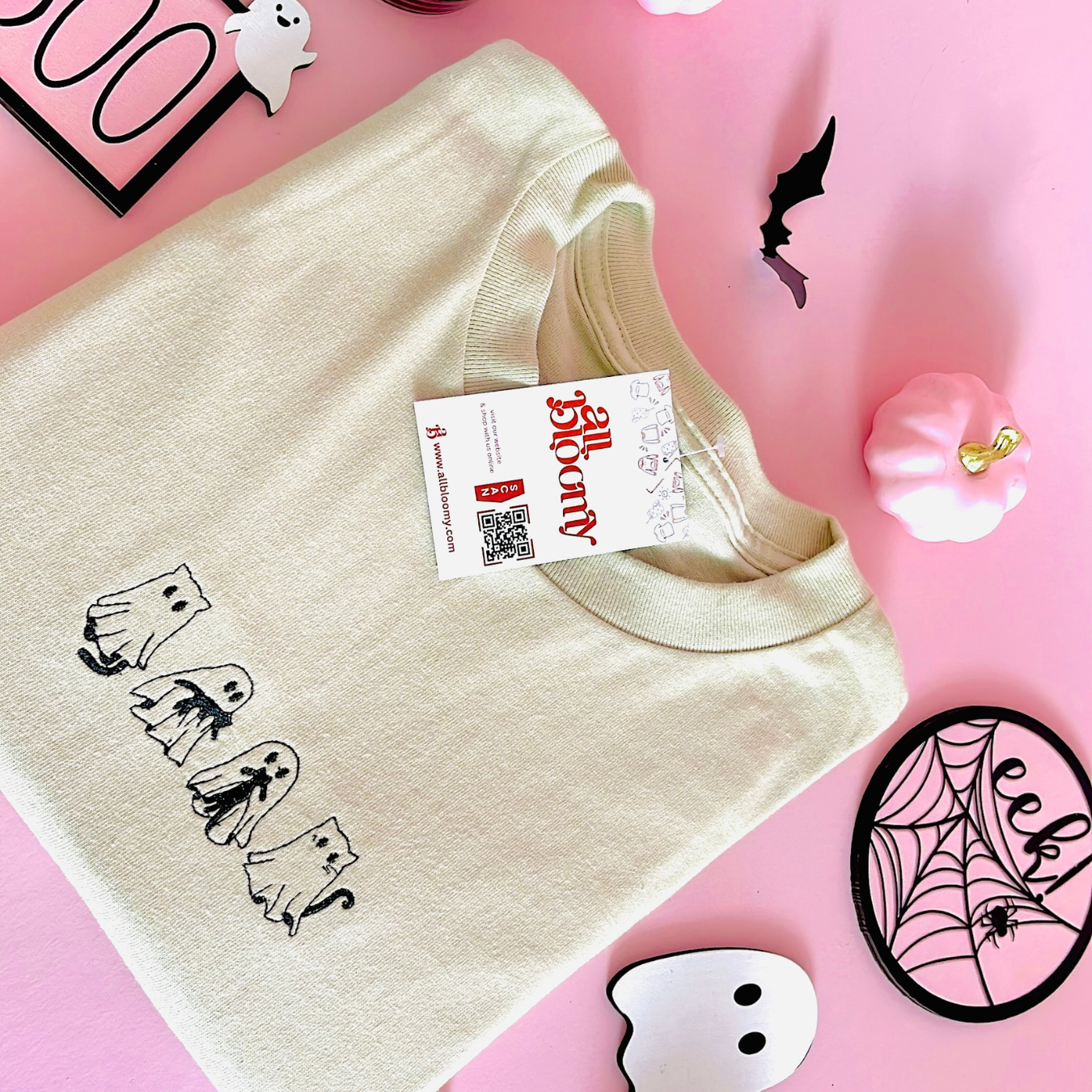 “Cat lover Ghosts” Embroidered Sweatshirt/T-Shirt