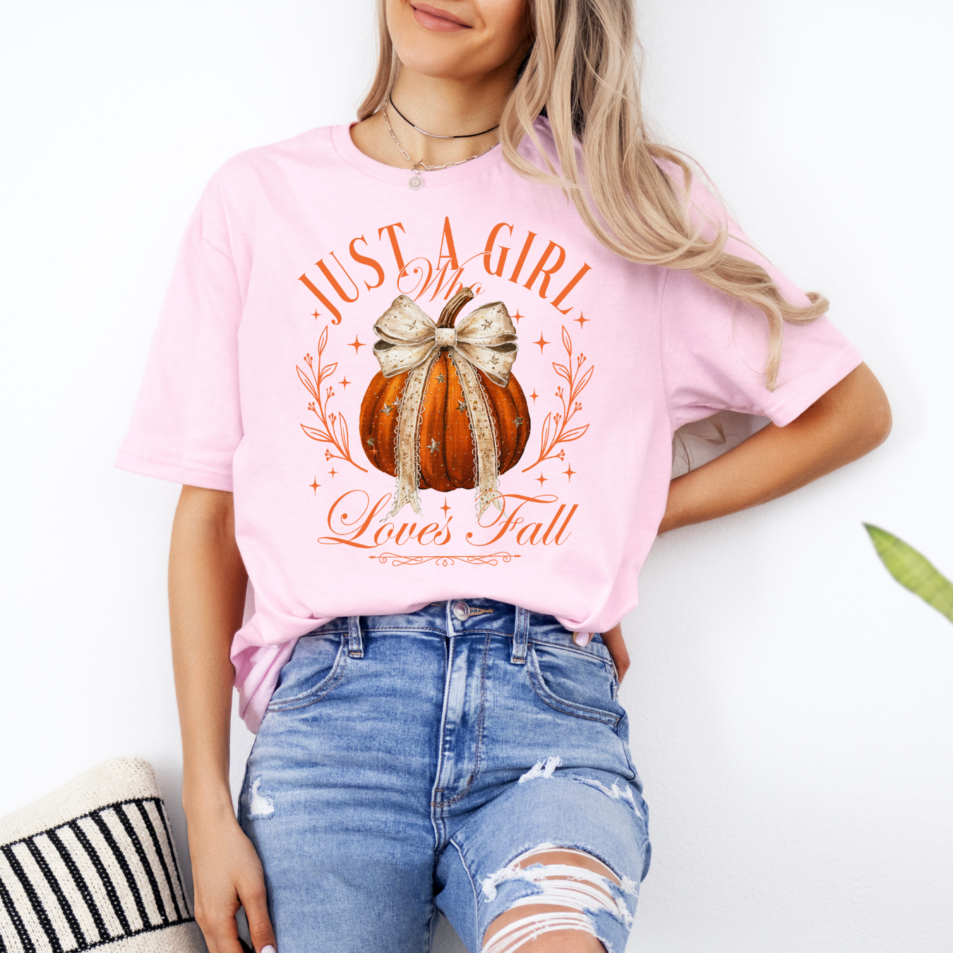 “Just a Girl who loves Fall” T.shirt/Sweatshirt