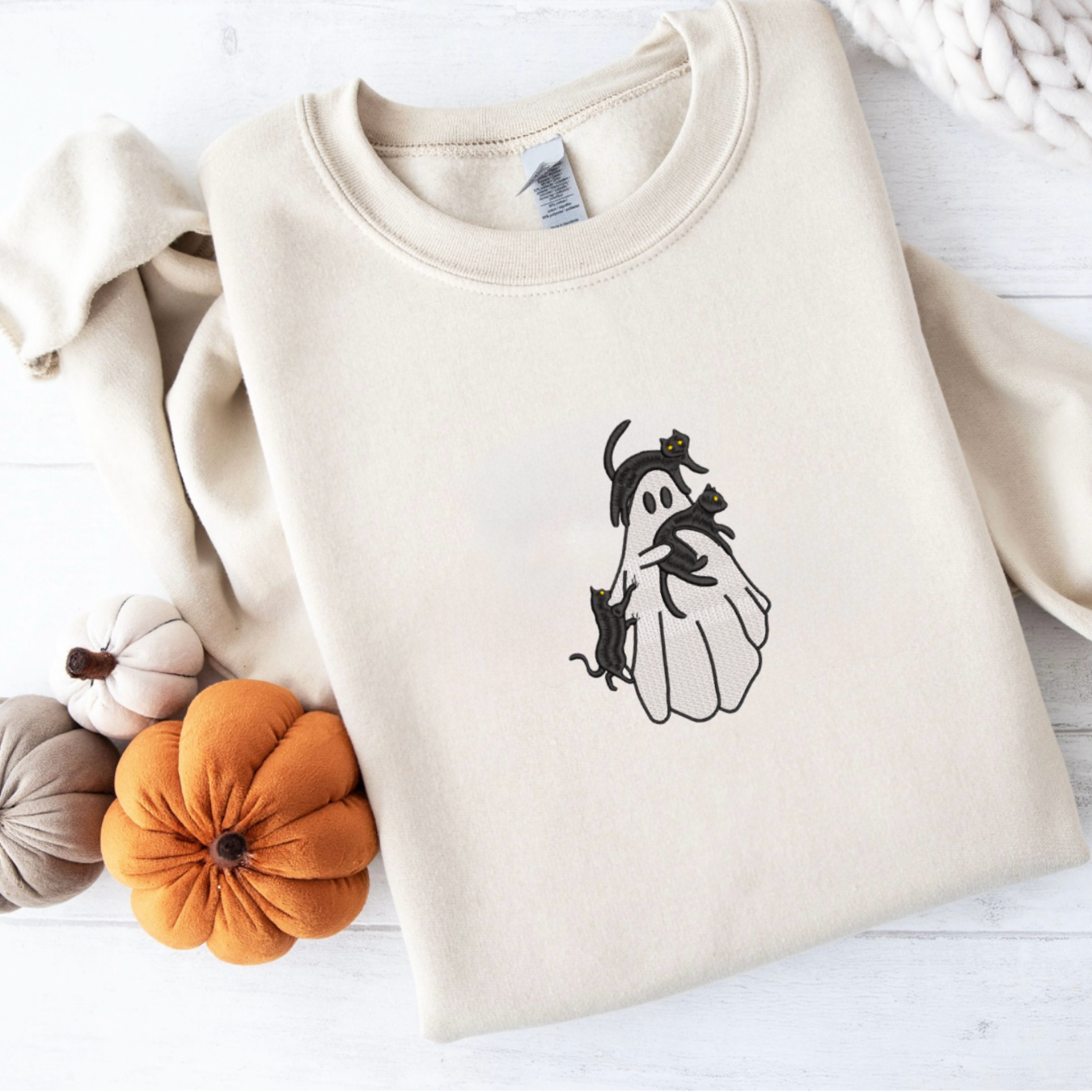 “Cat lover Boo” Embroidered Sweatshirt
