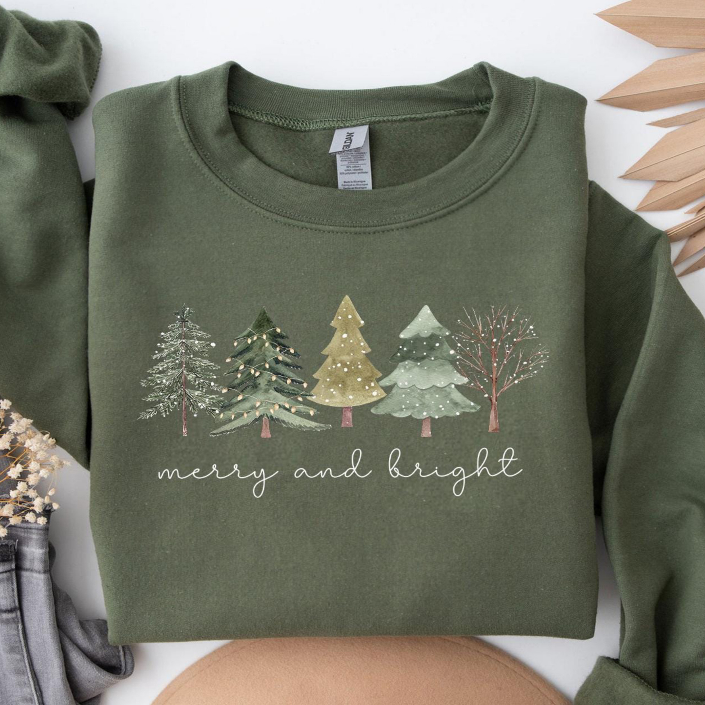 ‘’ Merry and Bright” T.shirt/Sweatshirt