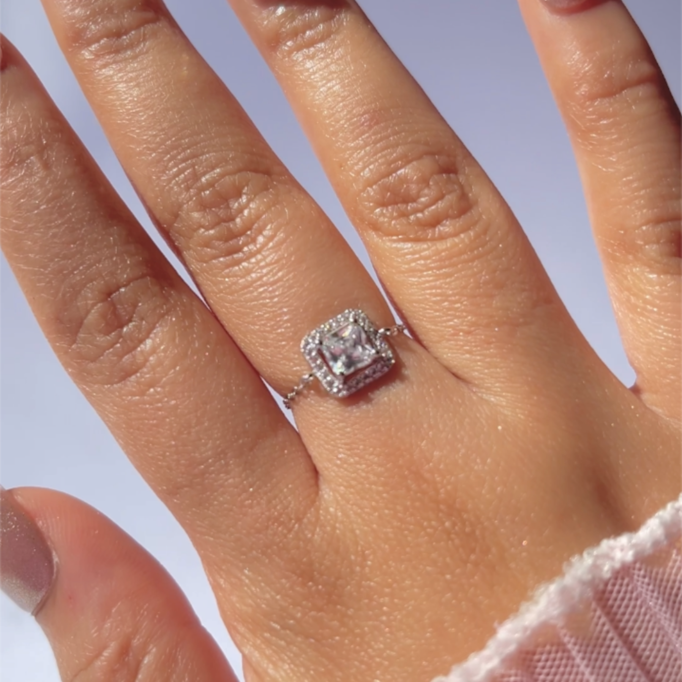 “Silver Sparkle” Chain Ring