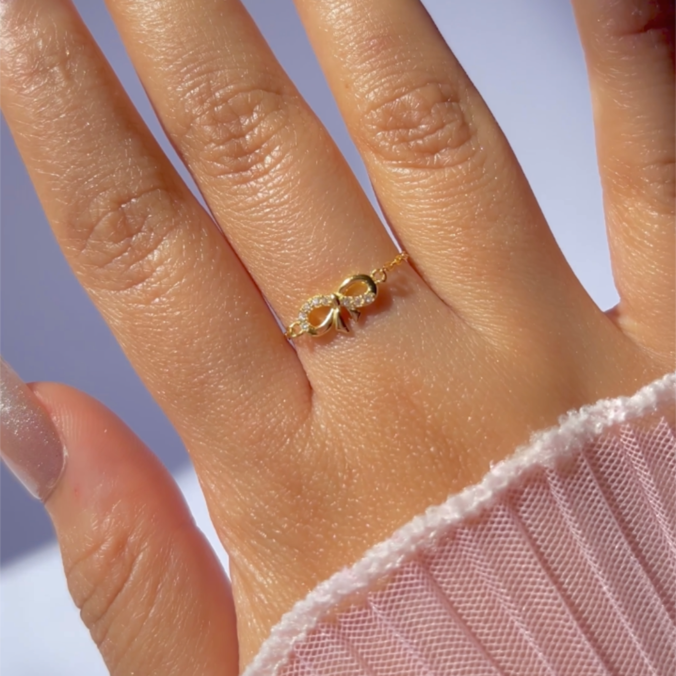 “Bow” Chain Ring