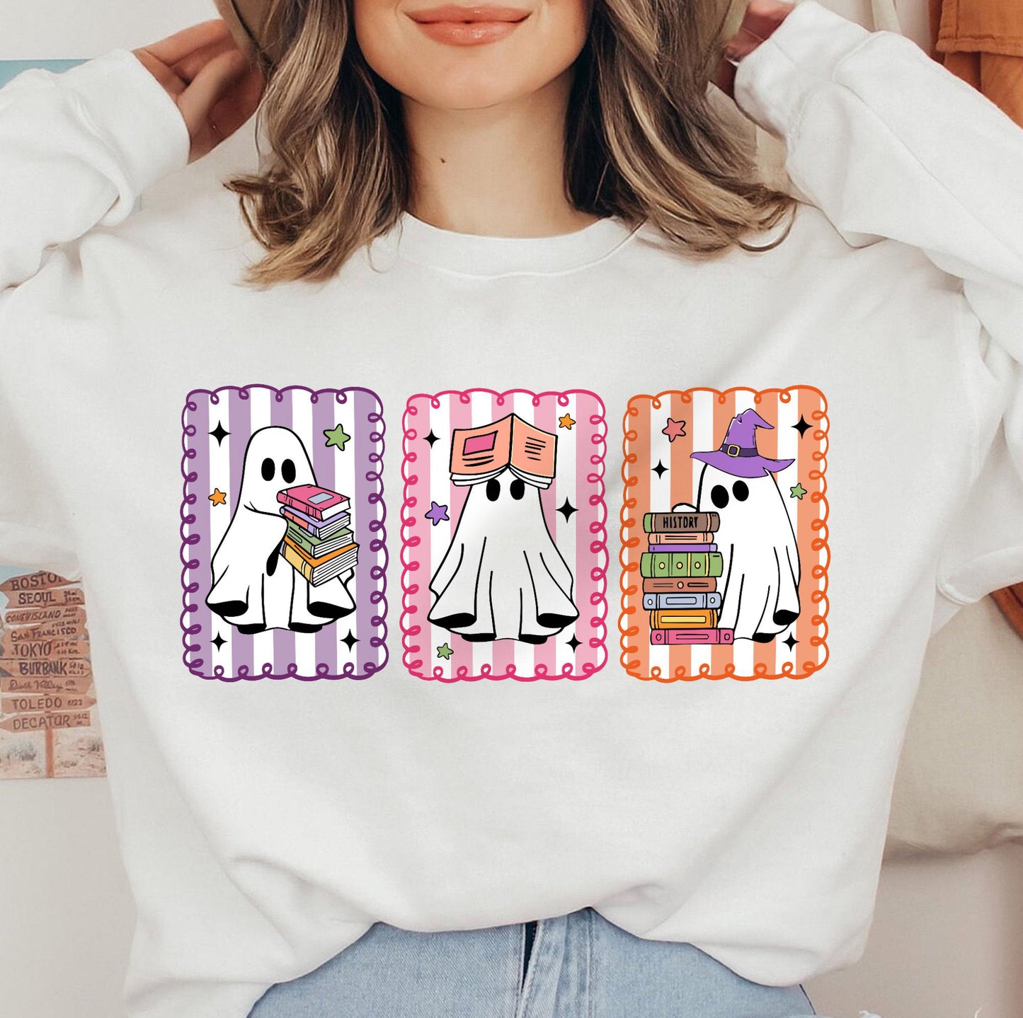 ‘’Book Lover ghosts” T.shirt/Sweatshirt