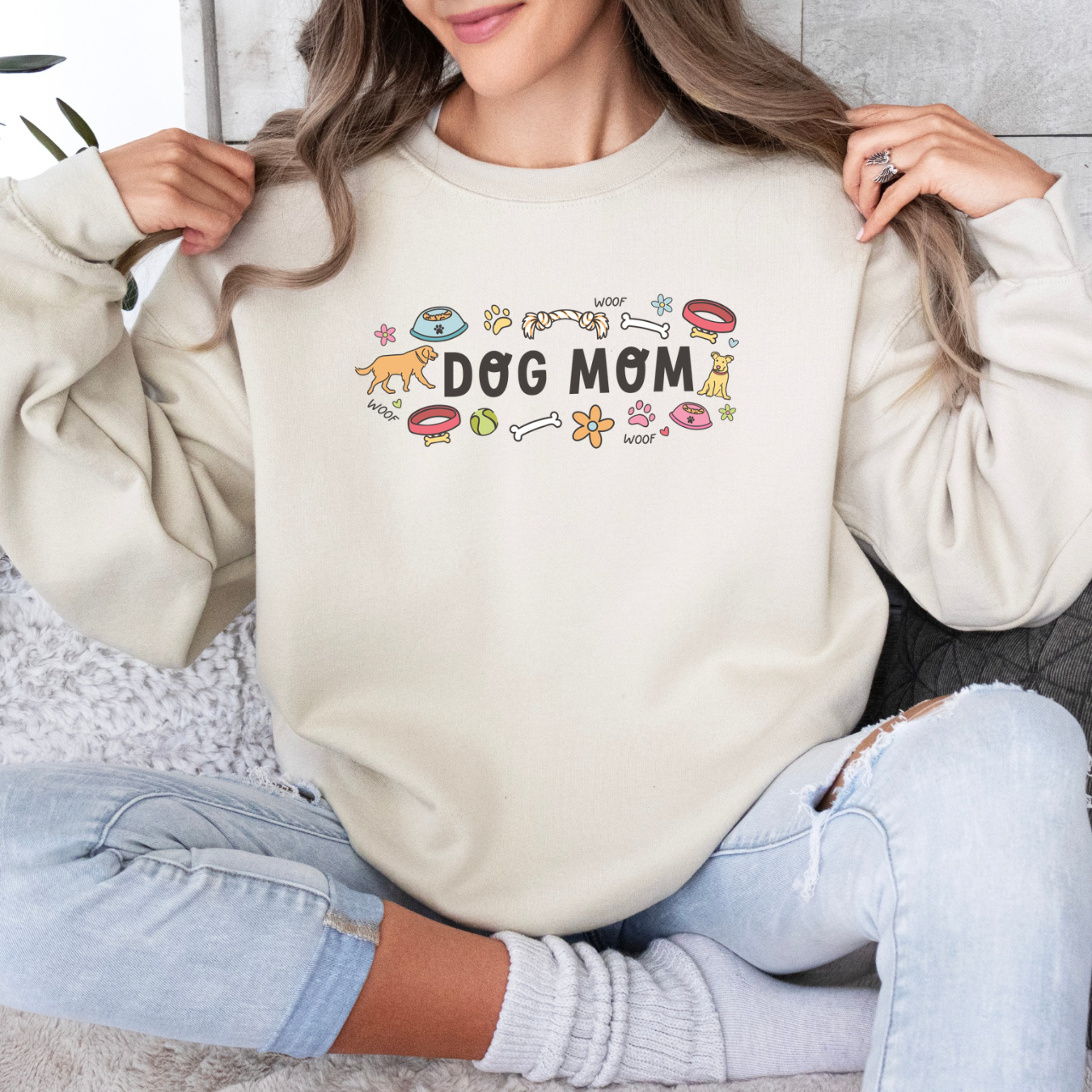 “Dog Mom” T.shirt/Sweatshirt